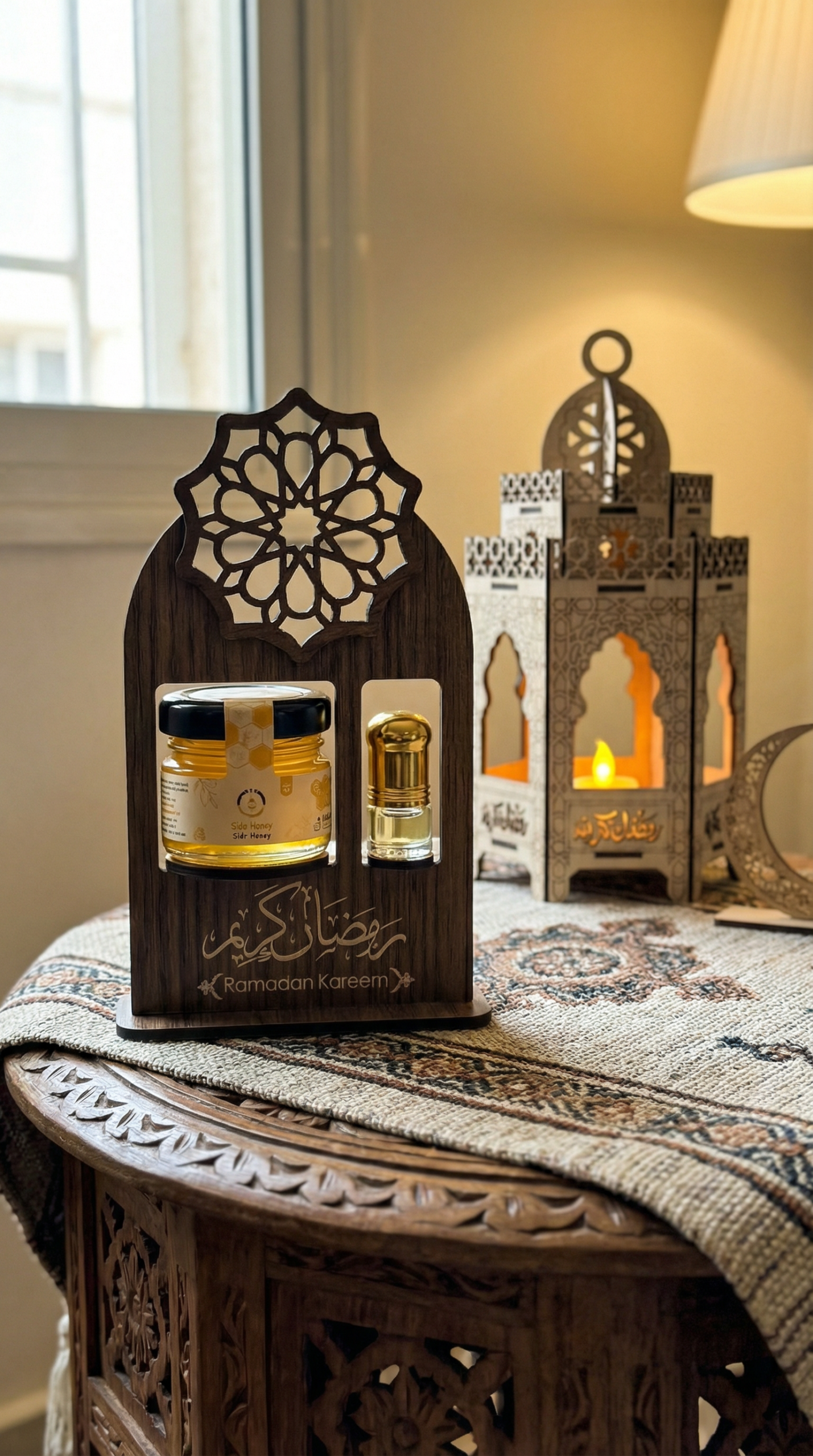 توزيعة العسل وعبق اللبان - الصورة 2