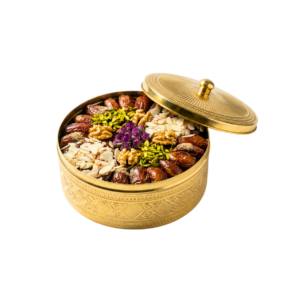 علبة التمر الملكية بالمكسرات